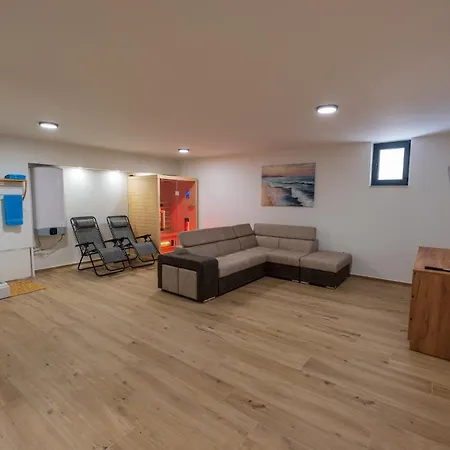 Three-Bedroom Premium Holiday Home Atmosfera With Private Pool&Sauna Vodice Exterior photo