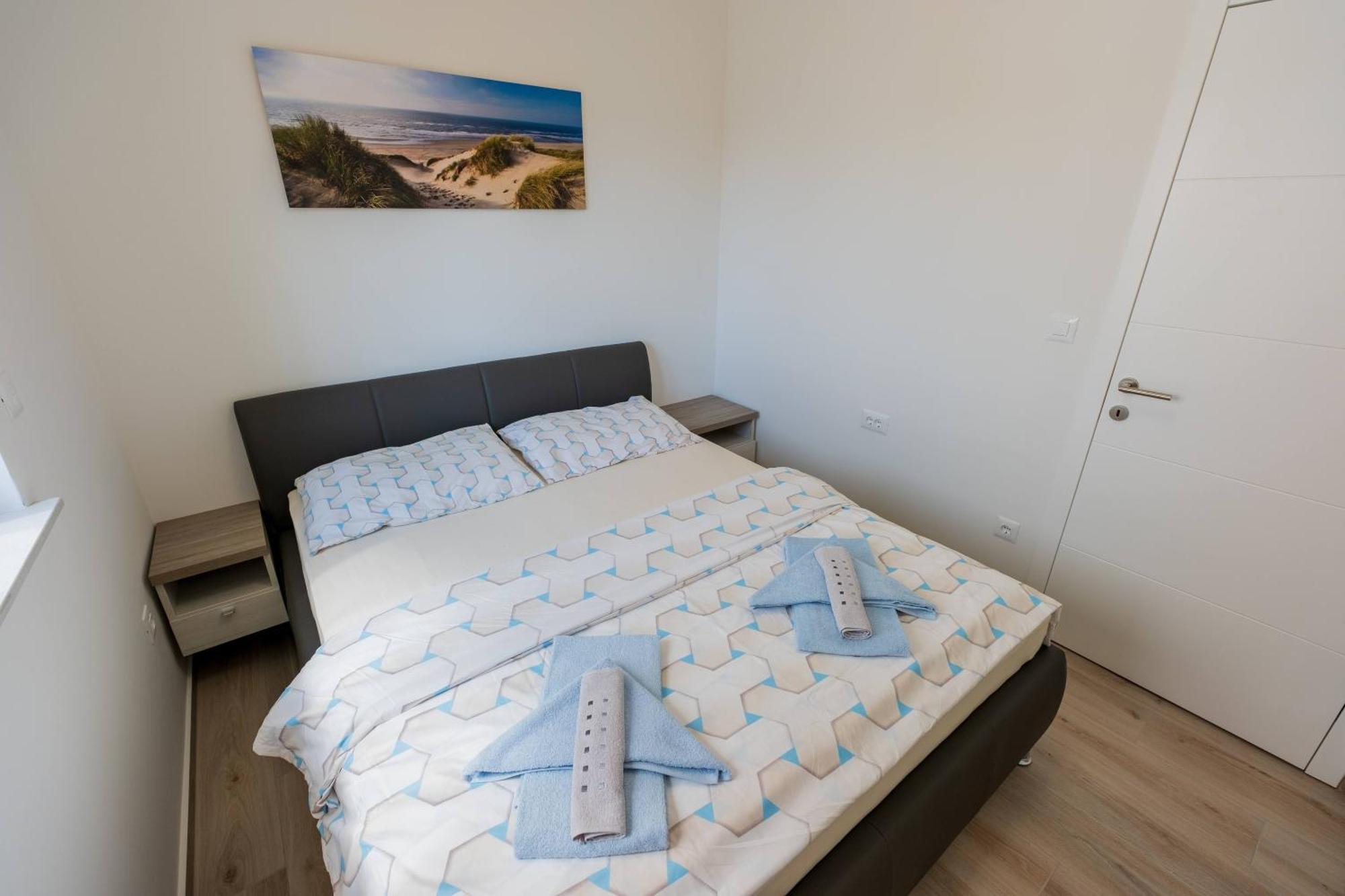 Three-Bedroom Premium Holiday Home Atmosfera With Private Pool&Sauna Vodice