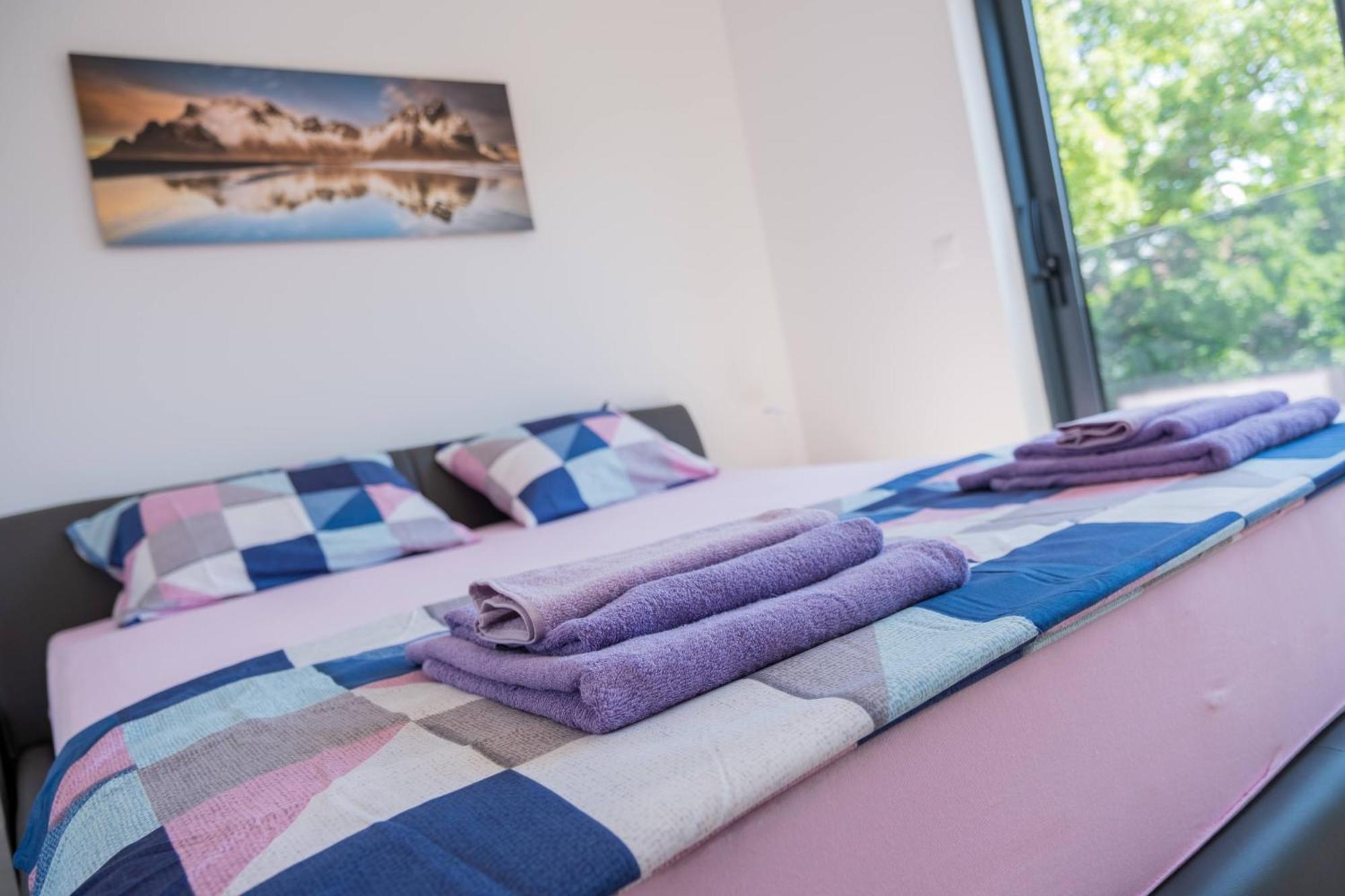 Three-Bedroom Premium Holiday Home Atmosfera With Private Pool&Sauna Vodice
