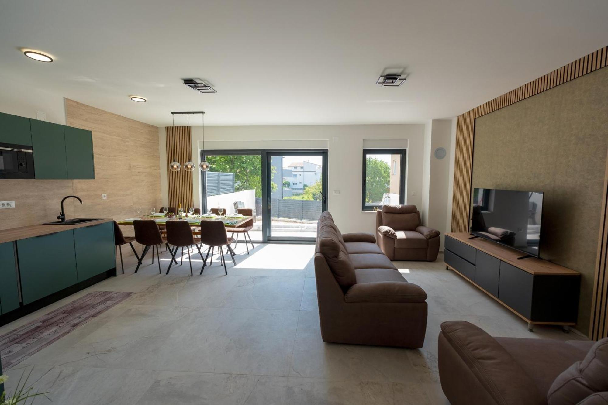 Three-Bedroom Premium Holiday Home Atmosfera With Private Pool&Sauna Holiday home